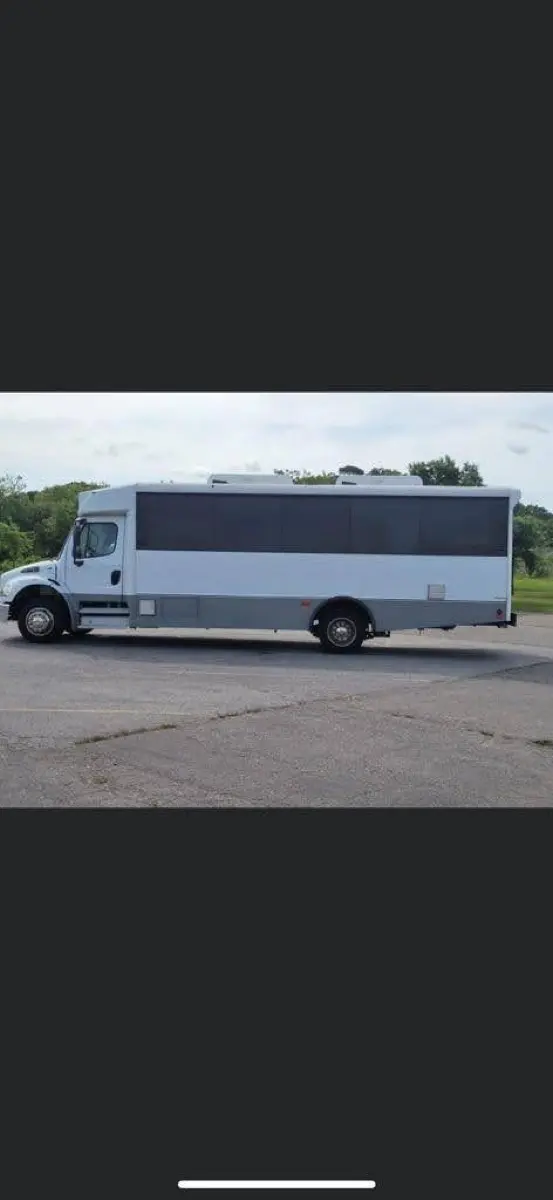 30-passenger party bus exterior Chicago