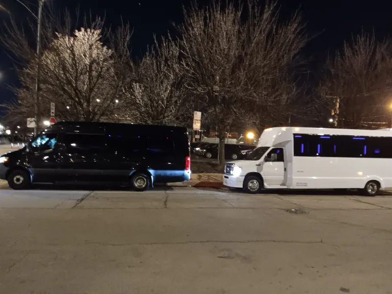 Party Bus — professional Chicago limo service by Royal Carriage