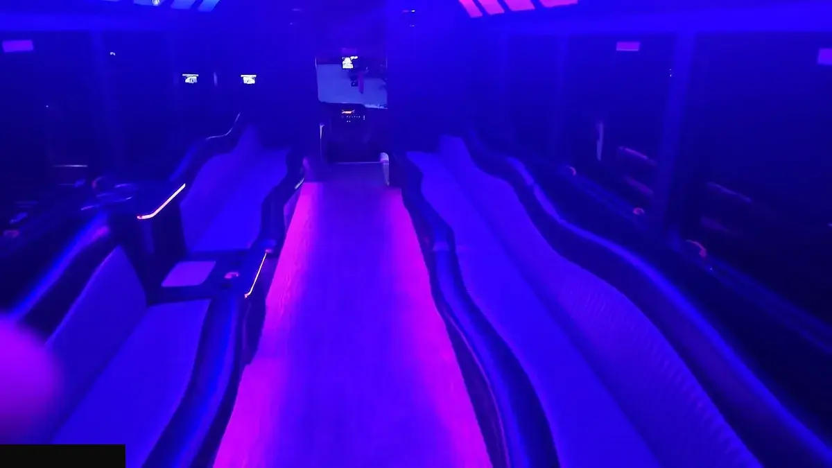 Party Bus 40 - Royal Carriage Limousine